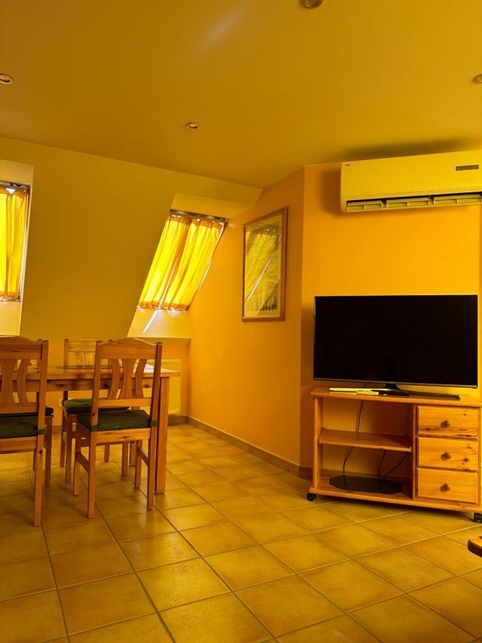 Apartment Roman Villa Хевиз Экстерьер фото
